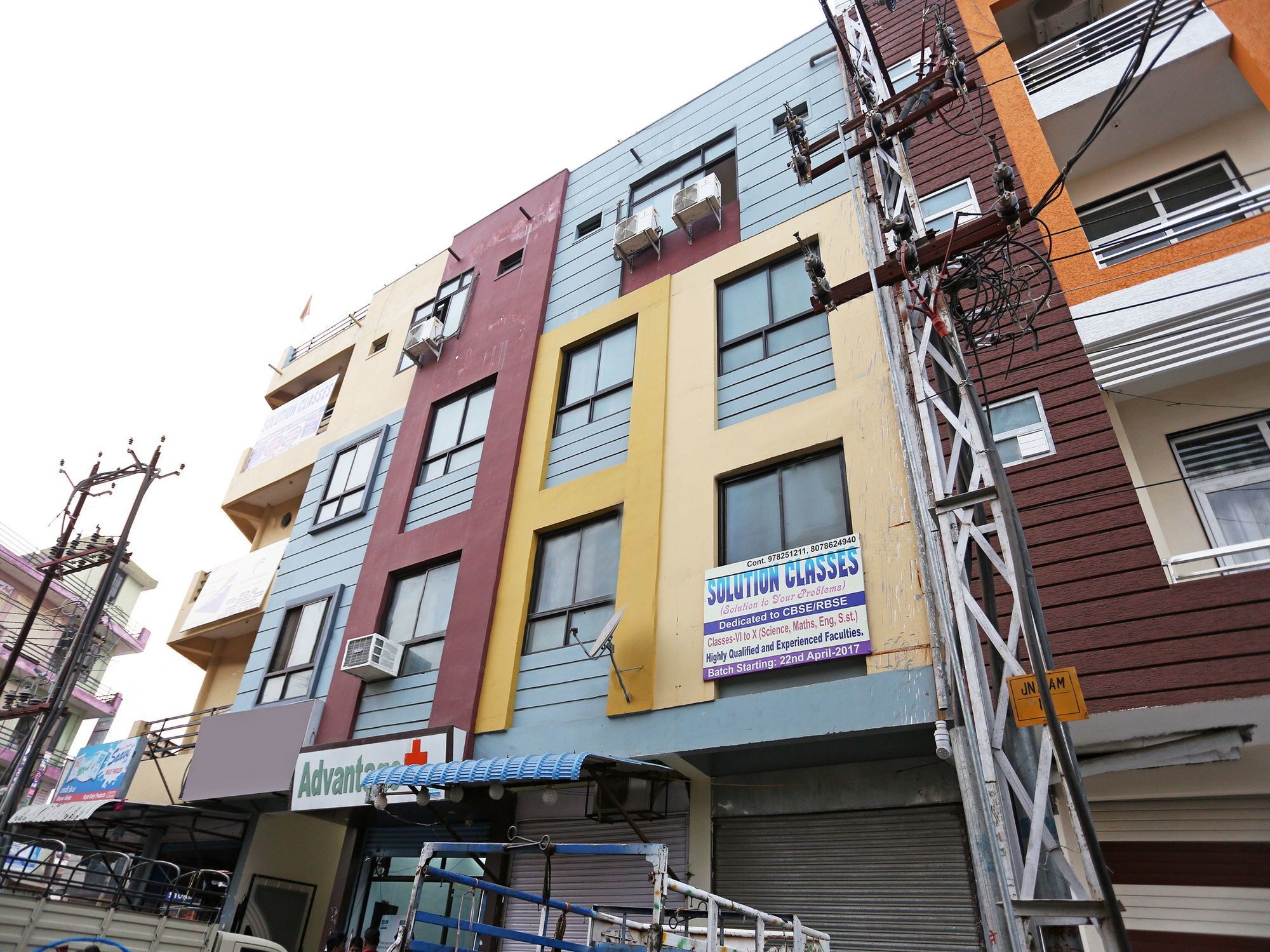 โอโย 10391 โฮเต็ล รอยัล ซันไชน์ Bed & Breakfast ชัยปุระ ภายนอก รูปภาพ